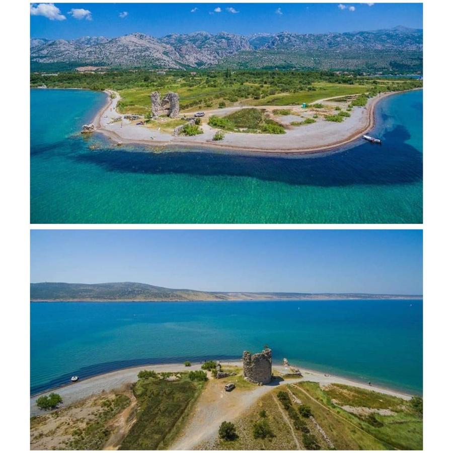 Holiday House Lara Starigrad Paklenica Eksteriør billede
